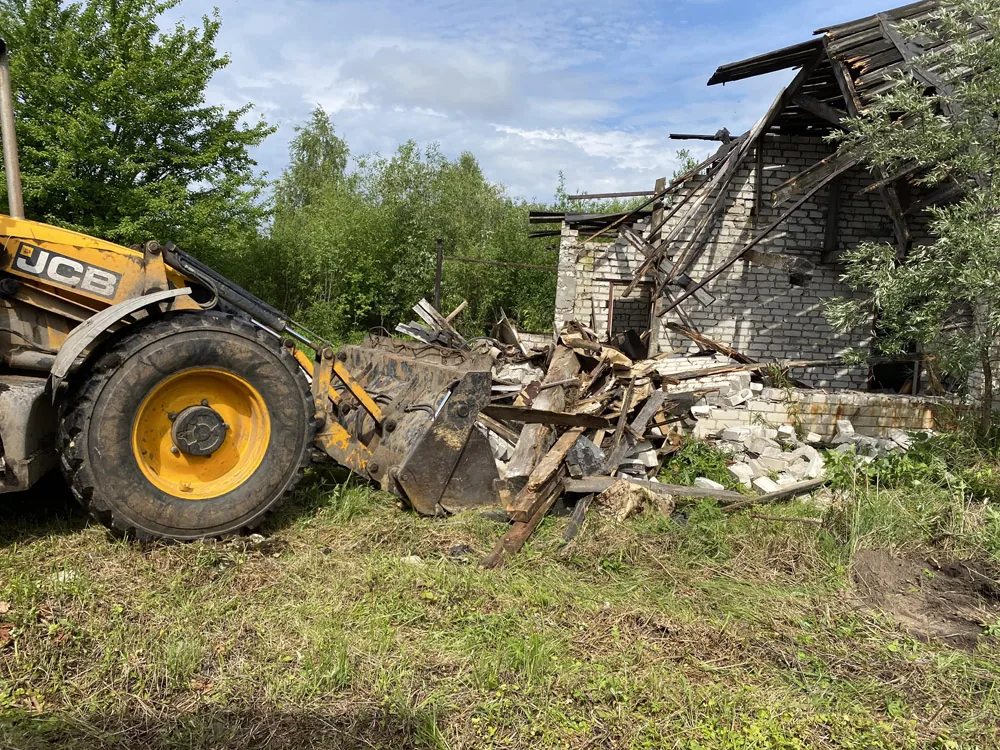 Демонтажные работы, СНТ Чайка, Октябрьский