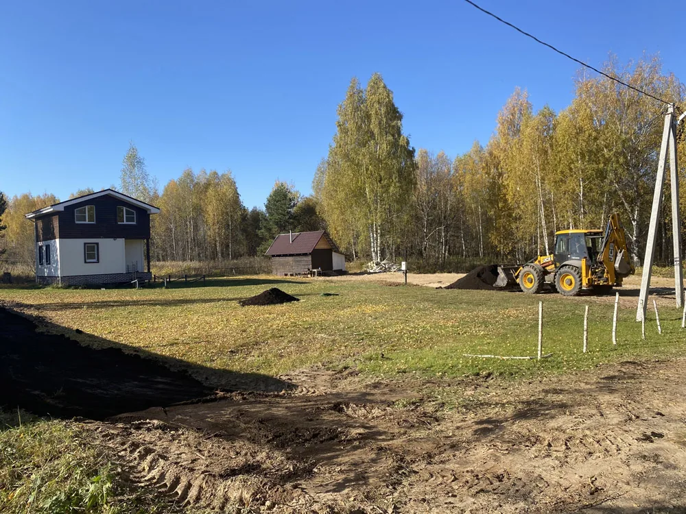 Выравнивание участка, Инютино