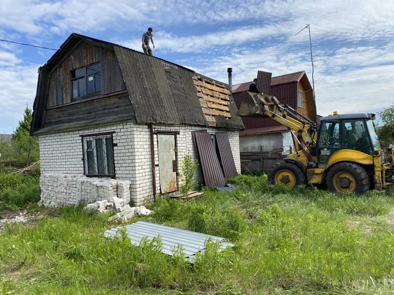 Расчистка участка, демонтаж кирпичного дома, ПСК Здоровье