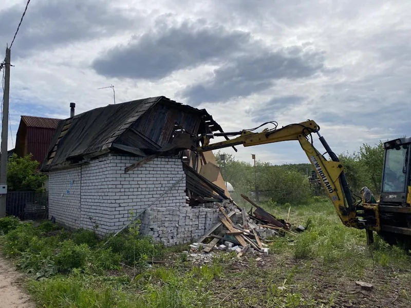 Расчистка участка, демонтаж кирпичного дома, ПСК Здоровье